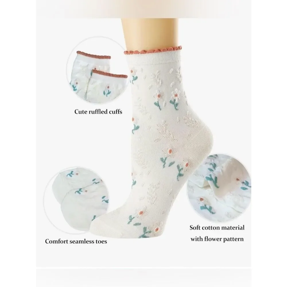 NEW Floral & Heart Pattern Ankle Socks